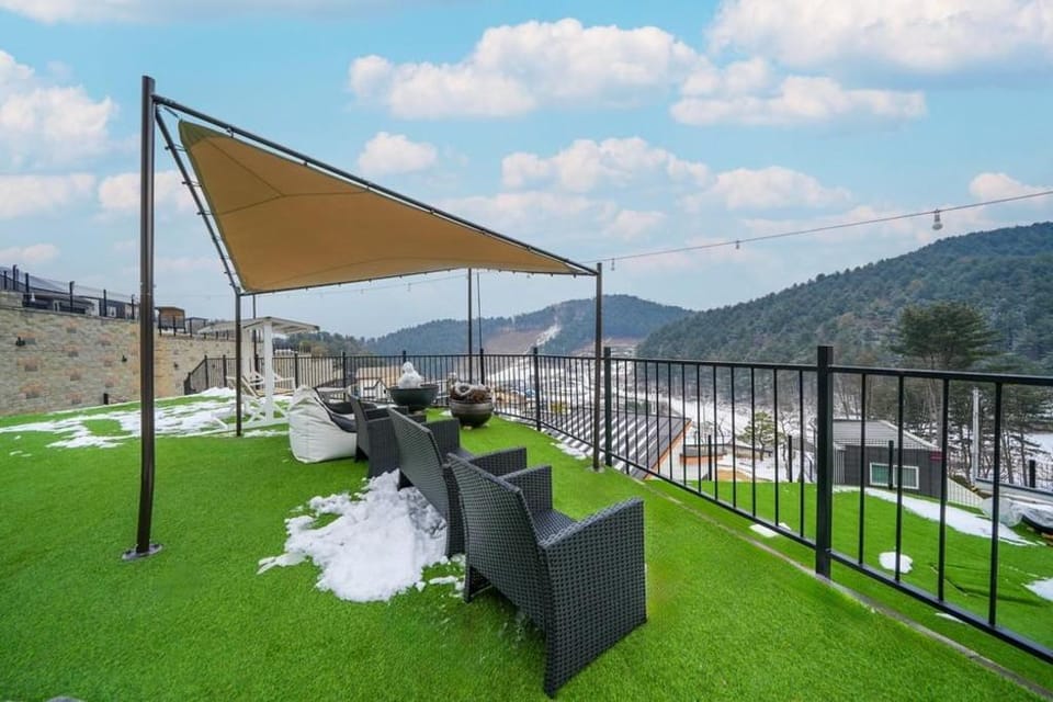 Gapyeong Mom Stay Private Pool Villa Bed and Breakfast in Gyeonggi-do