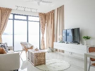 Beju Home@Beacon Suite #RoofTopPool #2CP Apartment in George Town