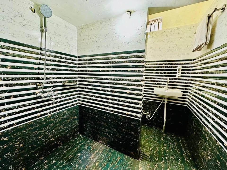 Vaaranya Apartment in Varanasi