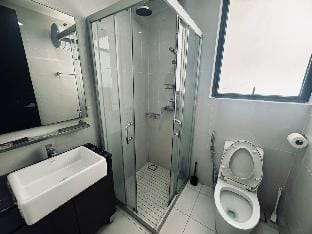 Country Garden Danga Bay JB@J Agape Homestay ~2203 Apartment in Johor Bahru