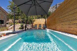 Olive Garden Pool Retreat with Free Beach Parking Vacation rental in Makarska