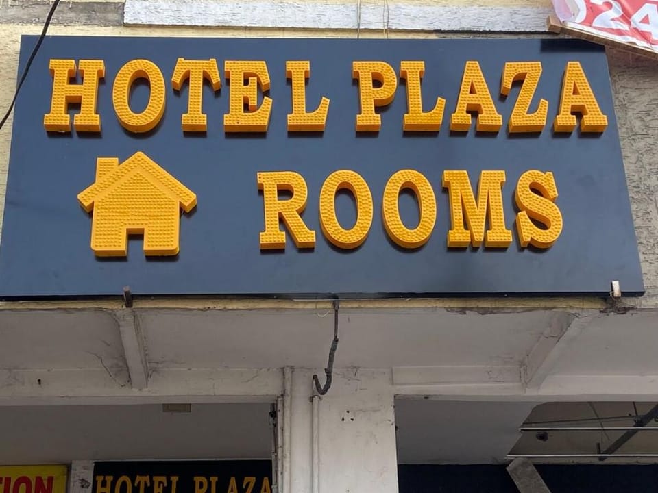 Hotel Plaza Rooms  Vacation rental in Hyderabad