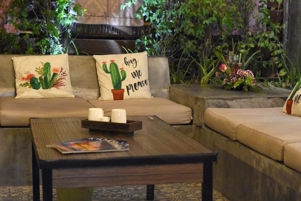 Riverside Guesthouse Bed and Breakfast in Khuekkhak