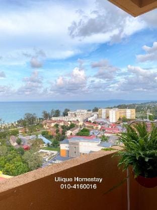 Ulique Homestay KT - Near KTCC & Pantai Batu Buruk Apartment in Terengganu, Malaysia