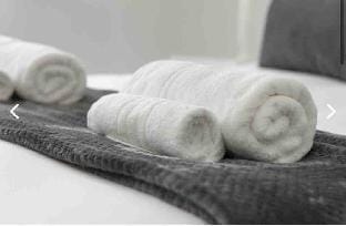 Beautiful Beachfront apartment Vacation rental in Cape Town