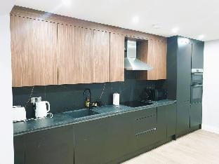 AO Home Lettings - No. 2 Kingshead Apartments Apartment in England