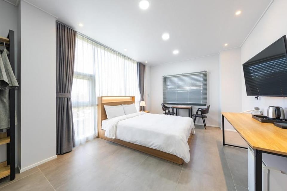 Gangneung Gyeongpodae Villa Bed and Breakfast in South Korea