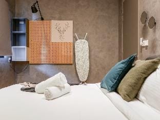 Glamorous Suite@Beacon#Seaview#RoofTopPool Apartment in George Town