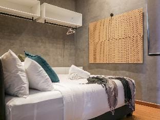 Glamorous Suite@Beacon#Seaview#RoofTopPool Apartment in George Town