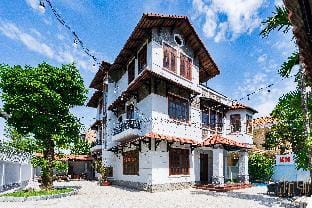 KN5 Holiday Villa big  yard & private pool Villa in Ho Chi Minh City