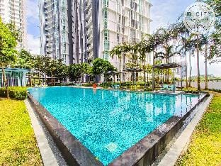 Medini Signature - Highpoint Suites by RR JBcity Apartment in Johor
