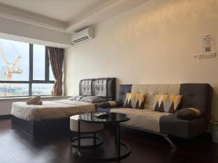 High Floor City View Studio R&F Princess Cove Apartment in Johor Bahru