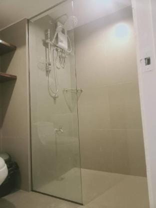 Glam 2BR in BGC Forbes!  Apartment in Makati