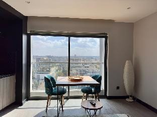 Yayo Westland Thoughtful Studio with Infinity Pool Vacation rental in Nairobi