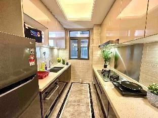R&F @ Serene Seaview 3 Bedroom Retreat  Vacation rental in Johor Bahru