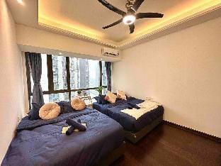R&F @ Serene Seaview 3 Bedroom Retreat  Vacation rental in Johor Bahru