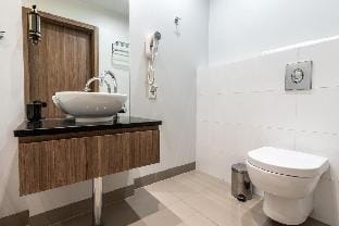 Golden Apartments Warsaw - Oxygen Residence-Wronia Apartment in Warsaw
