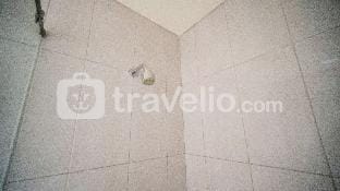 Best Location & Strategic 2BR Praxis By Travelio Apartment in Surabaya