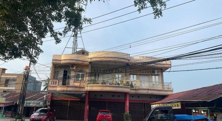 Hotel O Handisa Homestay SyariahNearKedai Kopi Atien Hotel in West Sumatra, Indonesia