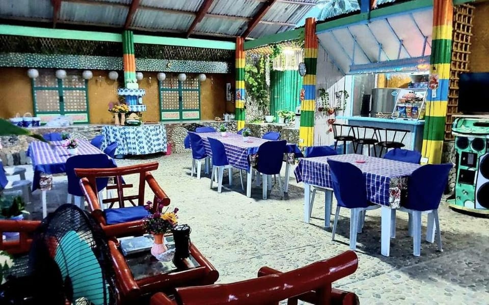 Bluewater Beach Resort Villa in Puerto Princesa