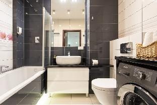 Golden Apartments - Rondo Daszynskiego-Siedm 1  Apartment in Warsaw