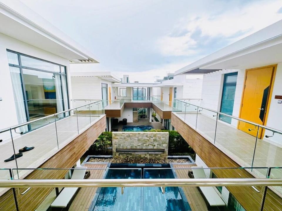 Phoenix Villa Cam Ranh  Villa in Khanh Hoa Province