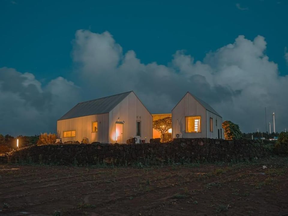 Jeju three stars Bed and Breakfast in South Korea
