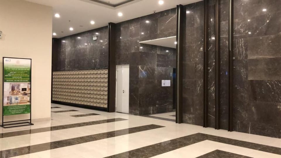 Mỹ Đình 2Br- FLC Green Apt- 2 mins Landmark 72 Apartment in Laos