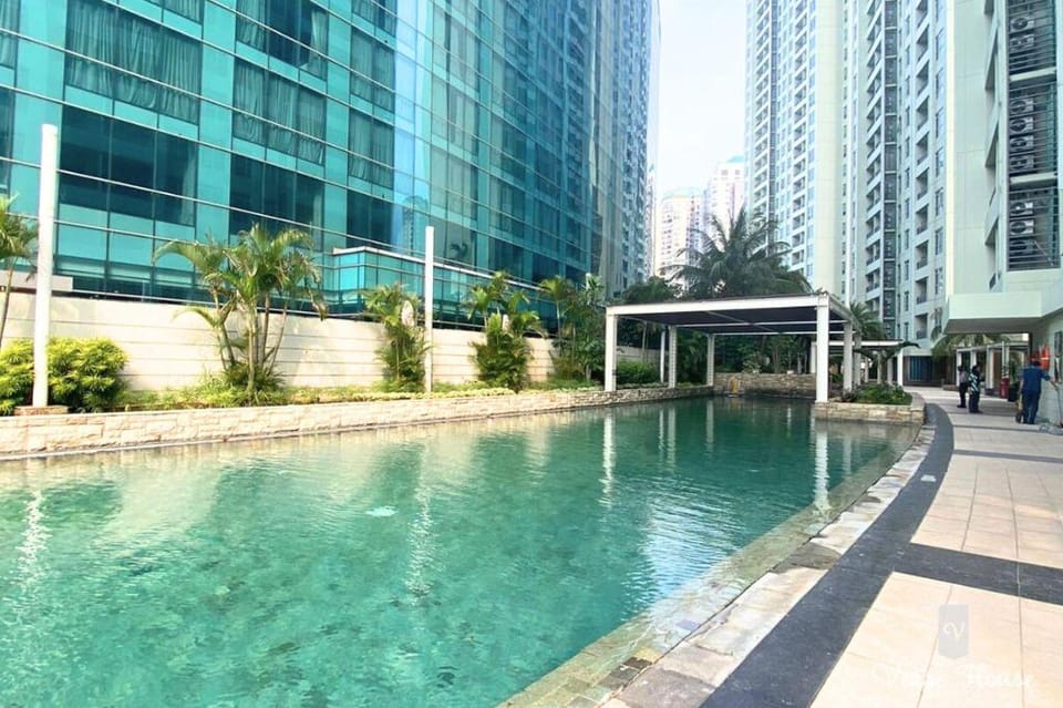 Luxe Living @Central Park Hotel in Jakarta