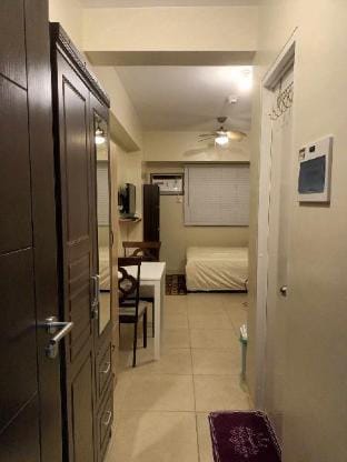 Traveler's Lock 'n Key, Serin East Tagaytay Tower2 Apartment in Tagaytay