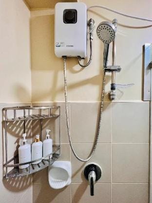 W Prime Location Condo for 3 Vacation rental in Iloilo City