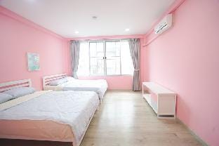 So-K Homey: 2nd Floor (Pink No.2)/3 min from MRT  Apartment in Bangkok