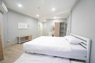 So-K Homey: 4th Floor (Grey No.1)/ 3 min from MRT Apartment in Bangkok