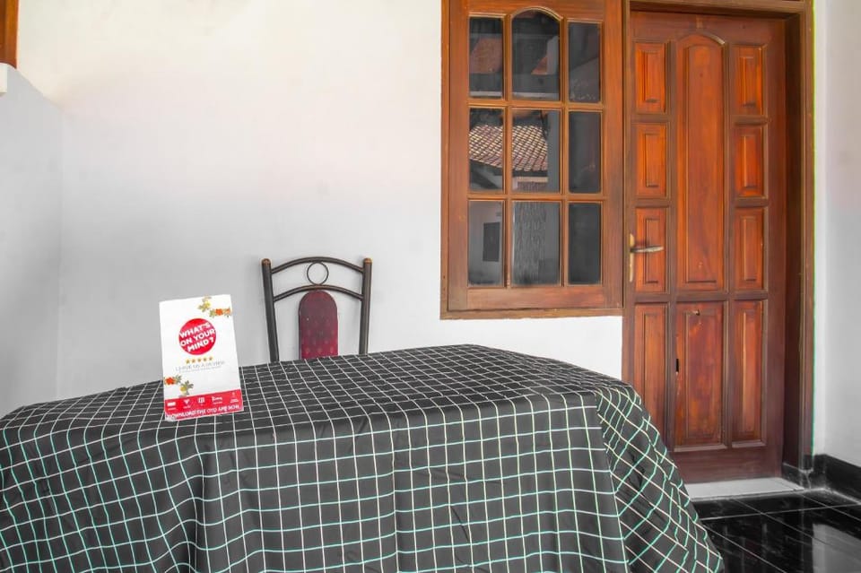 Hotel O Kanditha Homestay Near Lombok Exotic Sentral Oleh-oleh Hotel in Batu Layar