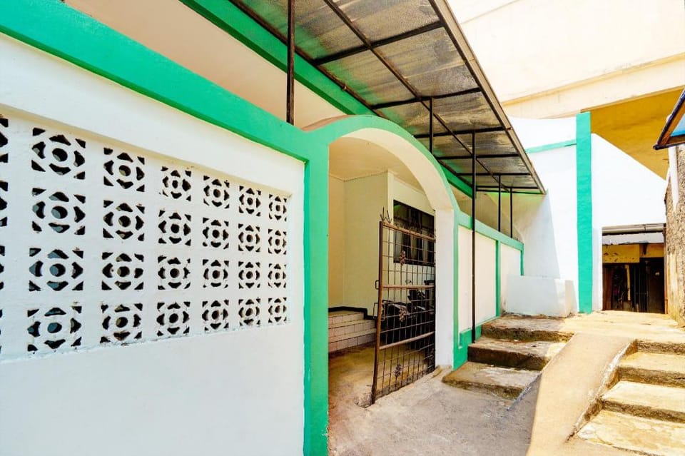 OYO 93239 Arimbi 2 Hotel in Bandung