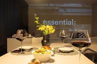 LUXURY 고요 넓은2룸/문정역3분/ 법조타운/잠실롯데월드/수서역/삼성병원/무료주차 Apartment in Seoul