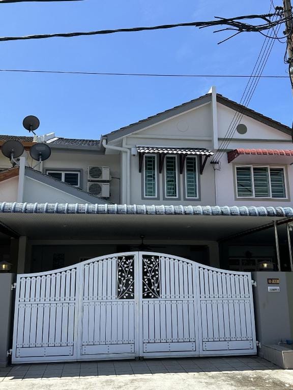 Claire Home Stay Vacation rental in Ipoh