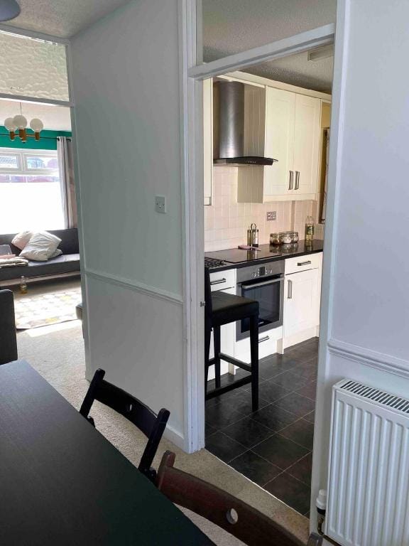 City Living | Swane House- long stay available Vacation rental in Bristol