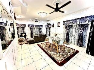 Corner Lot Taman Bahagia Batu 7 (2Min to Airport) Apartment in Sabah