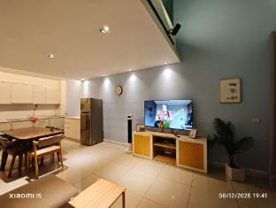 Designer Muji Penthouse | Johor Bahru/Paradigm/UTM Vacation rental in Johor Bahru
