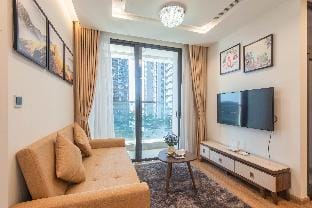 Hanoi Housing Vinhomes Metropolis 1 bed Apartment in Hanoi
