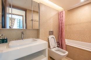 Hanoi Housing Vinhomes Metropolis 1 bed Apartment in Hanoi
