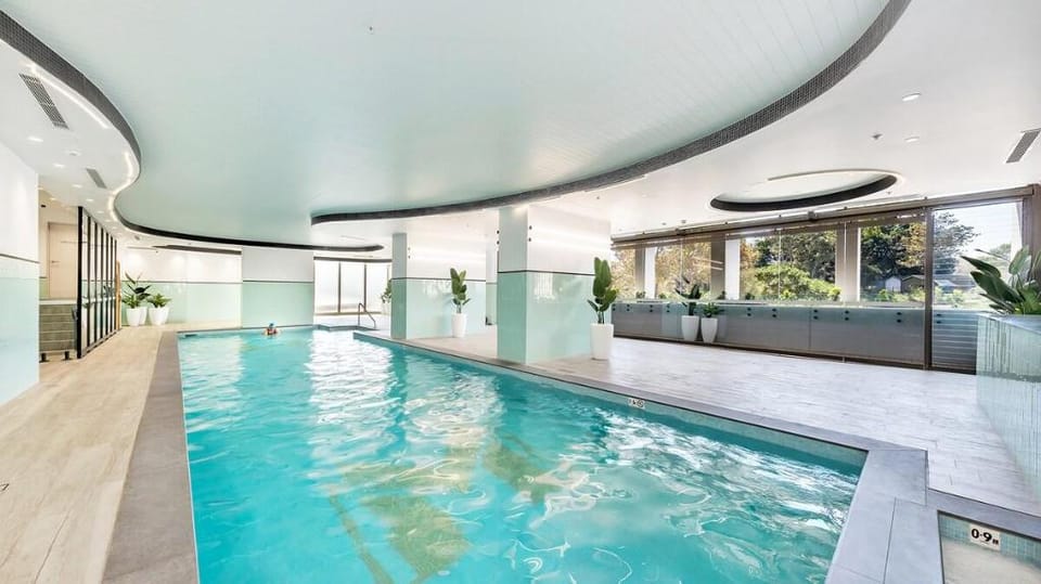 Luxury Parramatta 1B River View Apartment in Parramatta