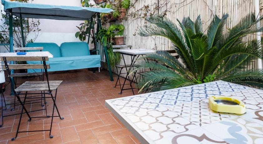 B&B Civico 13 Hotel in Naples