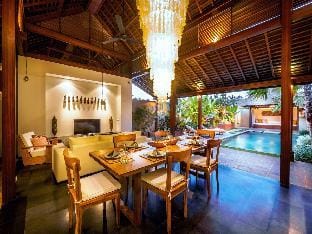 Tropical paradise 3bdr private pool villa seminyak Vacation rental in North Kuta