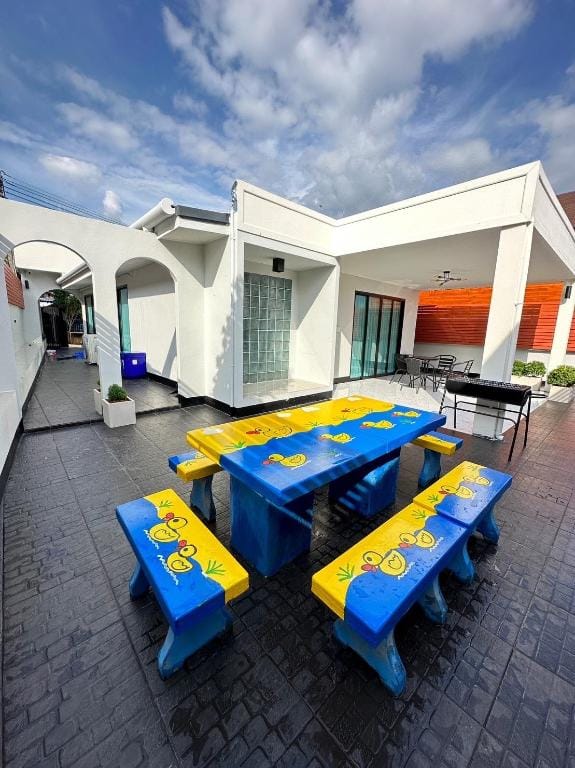 Mueang Mon at Sangkhlaburi Villa in Thailand