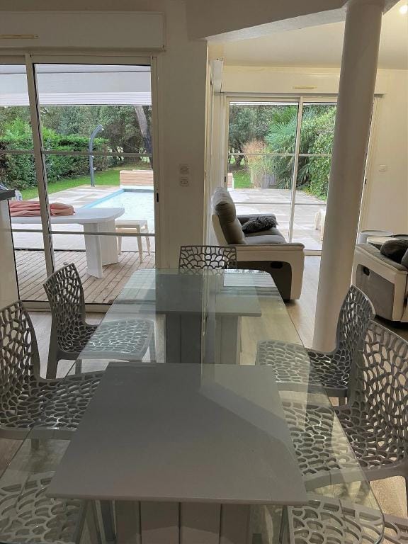 Villa with swimming pool 500 m from the beach Vacation rental in Moliets-et-Maa