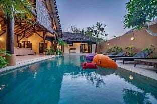 Villa Theo Balangan Villa in Bali