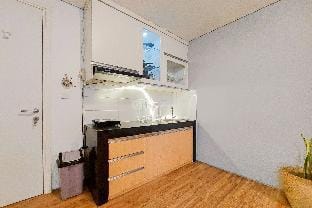 Comfort Stay 1BR at Tuscany Residences By Travelio Apartment in Jakarta