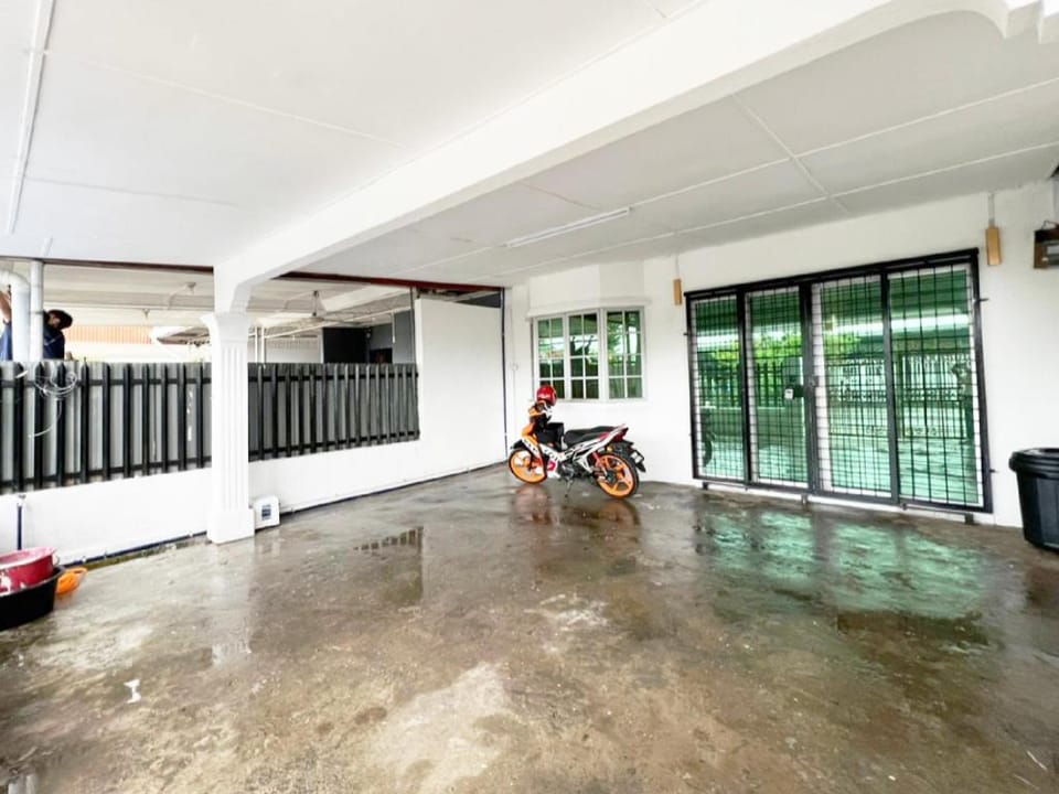 LILY HOMESTAY PUTATAN Vacation rental in Kota Kinabalu